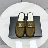 CC FLAT MULE 25S IN OLIVE BROWN CALFSKIN STYLE 6