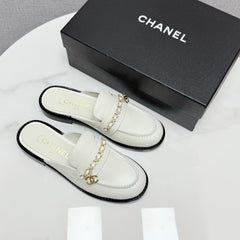 CC FLAT MULE 25S IN WHITE CALFSKIN STYLE 5