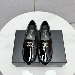 CC LOAFER 25S IN BLACK GLOSSY LEATHER WITH GOLD HARDWARE