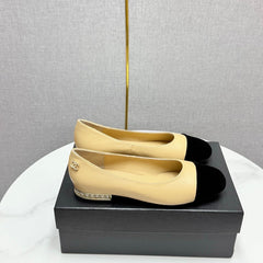 CC BALLET FLATS 25S IN BEIGE LAMBSKIN AND BLACK SUEDE WITH PEARL HEEL