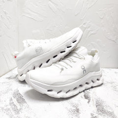 CLOUDTILT SNEAKER IN WHITE RECYCLED POLYESTER