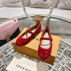 MARY JANE SHOES IN CHERRY RED PATENT CALFSKIN