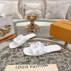 ISOLA FLAT SLIDE IN WHITE CALFSKIN