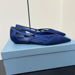 CUT-OUT BALLERINAS IN NAVY BLUE SATIN