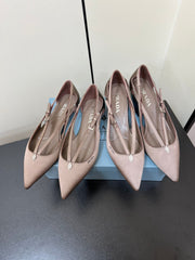 CUT-OUT PUMPS WITH BEAD BUCKLE IN HAZELNUT BEIGE SATIN