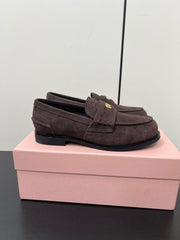 PENNY LOAFERS IN CHOCOLATE SUEDE