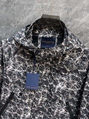 LV BLACK MIX WHITE MONOGRAM JACKET 239557