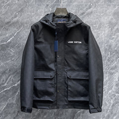 LV BLACK JACKET 239570