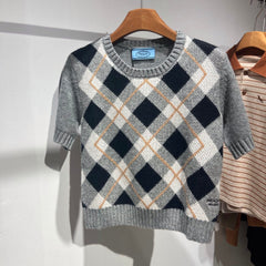 PRADA SHORT-SLEEVE SWEATER STYLE 72
