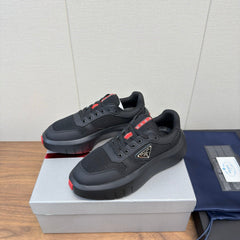 PRADA 25S SPORTY STYLE MEN SNEAKERS LOGO 45MM IN BLACK AND RED CALFSKIN