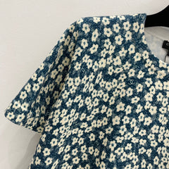 Chanel T-shirts and cut-and-sewn tops 229466