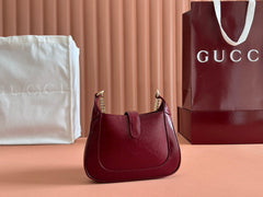 JACKIE NOTTE MINI BAG 19 IN RED WINE CRACKED LACQUER CALFSKIN GOLD HARDWARE