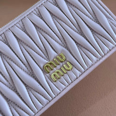 MATELASSÉ LEATHER ENVELOPE WALLET LIGHT PINK