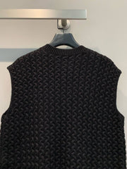LOEWE KNIT VEST STYLE 227