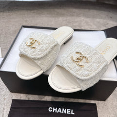 PLATFORM SLIPPERS LOGO IN WHITE TWEED AND LAMBSKIN