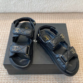 DAD SANDAL IN BLACK SHEEPSKIN