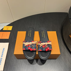 LV SLIDE SANDALS 25S IN BLACK DENIM AND CALFSKIN WITH CHERRY BLOSSOM BUCKLE