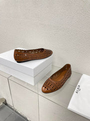 ALAIA BALLET FLAT IN CARAMEL BROWN MESH LAMBSKIN