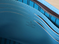 LV 25S POCHETTE VOYAGE 26 IN GASTON BLUE MONOGRAM MACASSAR COATED CANVAS