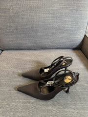 HIGH SANDAL ATTACHED GEM IN BLACK SILK