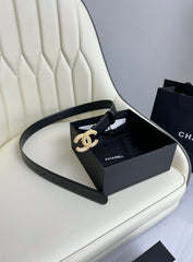 CC BELT 30MM IN BLACK SMOOTH CALFSKIN GOLD HARDWARE ATTACH PEARLS