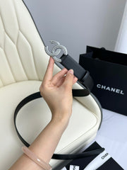 CC BELT 30MM IN BLACK SMOOTH CALFSKIN SILVER HARDWARE ATTACH PEARLS