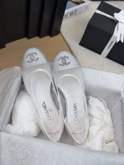 BALLET FLAT IN WHITE FABRIC AND MESH WITH CRYSTALS