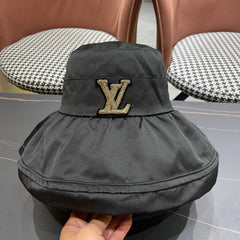 BUCKET HAT IN BLACK COTTON 404526