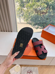 CHYPRE SANDAL IN CURRANT RED SHINY GRAINED CALFSKIN