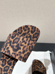 SL CARLYLE LEOPARD SLIPPERS AMBER CANVAS