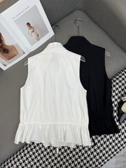 HIGH-NECK SLEEVELESS TOP WITH ZIP CLOSURE