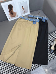FRONT-SLIT SKIRT WITH LOGO BELT