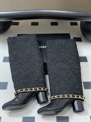 CC FLORAL BOOTS 60MM IN BLACK CALFSKIN WITH GOLD CHAIN