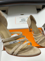 HM 25S HIGH-HEEL SANDAL 105 MM IN BEIGE SUEDE