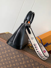 ALMA BB BAG 23 IN BLACK GRAIN EPI COWHIDE