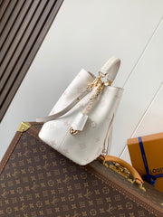 NÉONOÉ 26 IN WHITE AND PINK MONOGRAM CANVAS