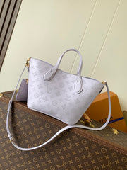 LV 25S BLOSSOM BAG 20 IN MISTY PURPLE CALFSKIN GOLD HARDWARE