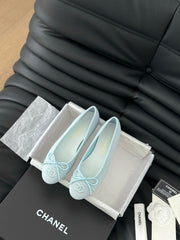 CLASSIC BALLET FLATS LIGHT BLUE LAMBSKIN