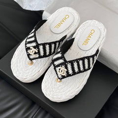 Hottest Knit Flip-Flops White Black