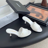 HIGH HEELS IN WHITE GLOSSY LEATHER