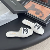 SLIPPER IN WHITE CALFSKIN