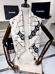 CHANEL 25S SCARF 90 IN CASHMERE SILK 737219