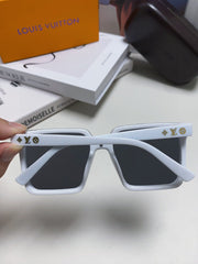 SQUARE SUNGLASS 581369 IN WHITE ACETATE