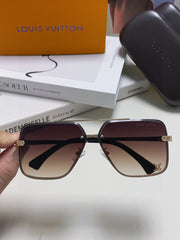 SQUARE SUNGLASSES 570264 IN GOLD METAL BROWN SMOKE LENS
