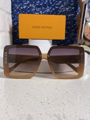 SQUARE SUNGLASSES 571654 IN DARK BEIGE SMOKE ACETATE