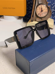 SQUARE SUNGLASSES 571657 IN BLACK ACETATE