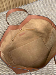 Y TOTE BAG 39 IN TAWNY BROWN CALFSKIN