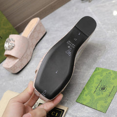 HIGH WEDGE PLATFORM WITH DOUBLE G IN ALMOND BEIGE CANVAS