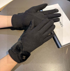 GLOVES IN BLACK WOOL WITH RABBIT FUR 456297
