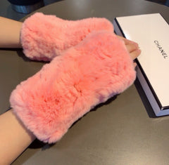FINGERLESS HALF GLOVES IN ROUGE PINK RABBIT FUR 462276